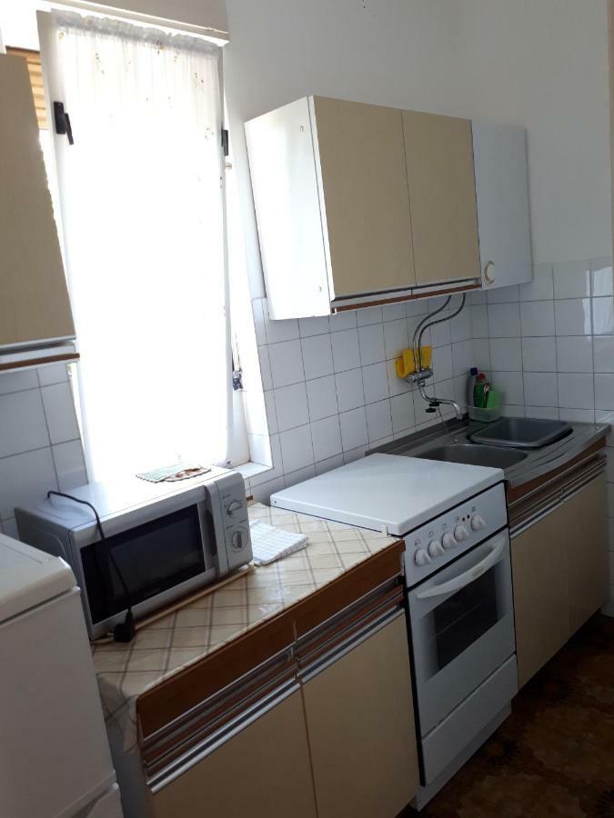 Apartman Ivan Appartamento Pola Esterno foto
