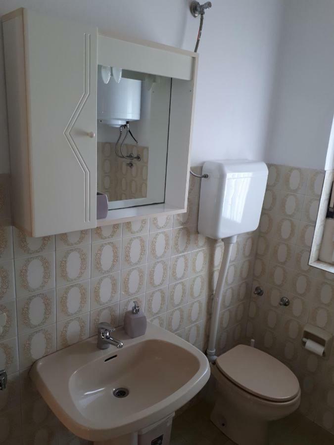 Apartman Ivan Appartamento Pola Esterno foto